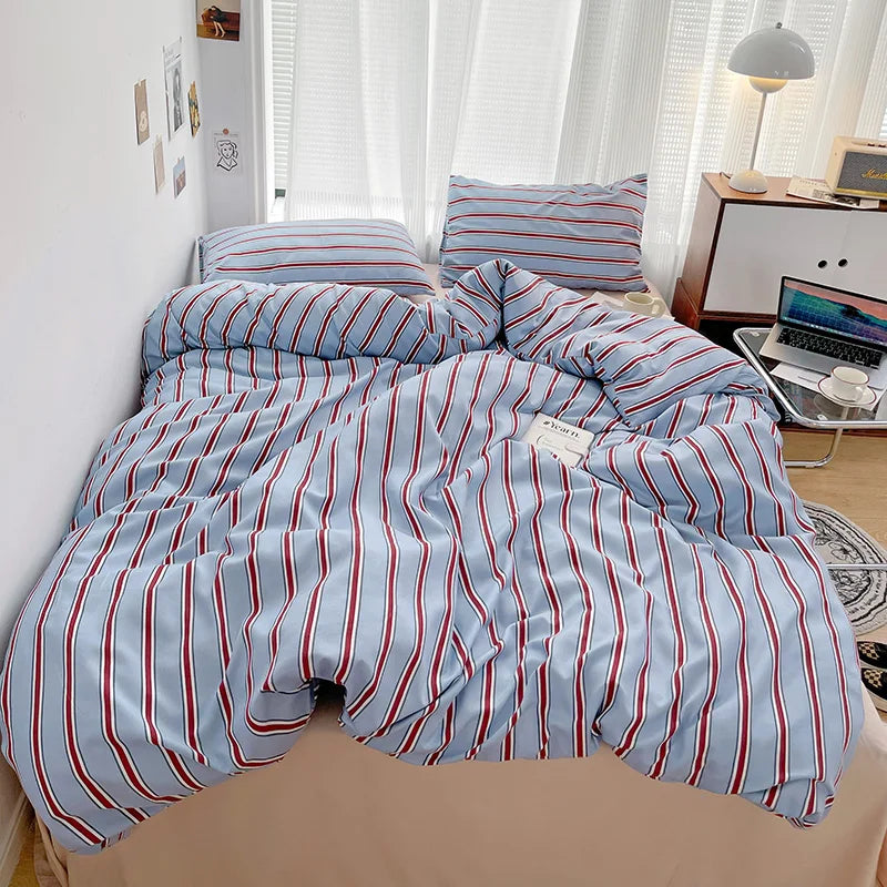 Red & Blue Striped 4 Piece Bedding Set – Soft Duvet Cover, Bed Sheet & Pillowcases