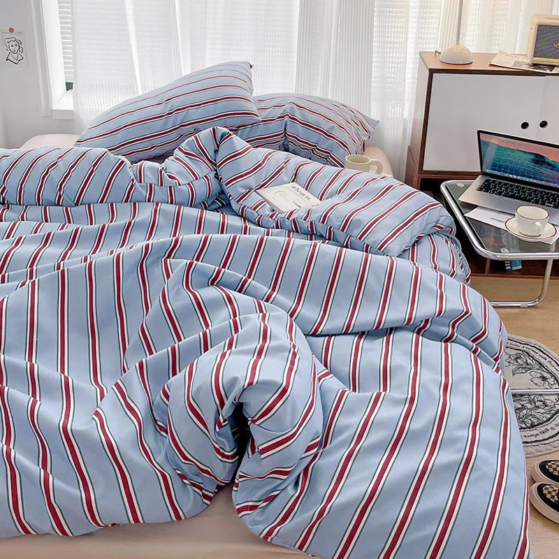 Red & Blue Striped 4 Piece Bedding Set – Soft Duvet Cover, Bed Sheet & Pillowcases