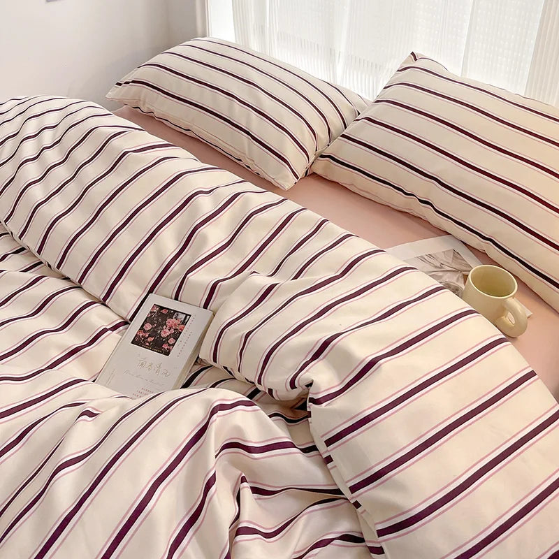 Red & Blue Striped 4 Piece Bedding Set – Soft Duvet Cover, Bed Sheet & Pillowcases